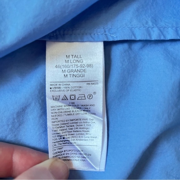 Banana Republic 100% Cotton Smocked Top Size M - Picture 7 of 7